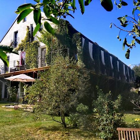 Apartmany Ruprechtov Hroznetin Buitenkant foto
