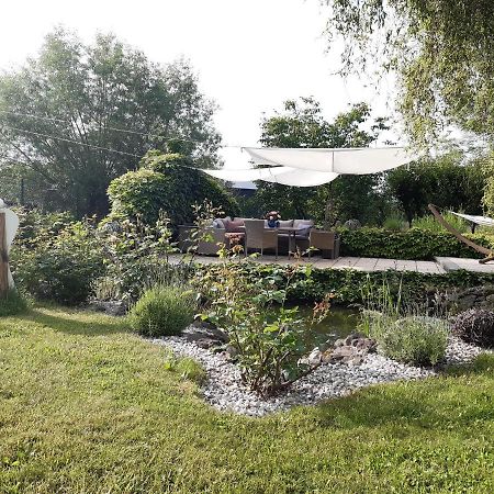Apartmany Ruprechtov Hroznetin Buitenkant foto