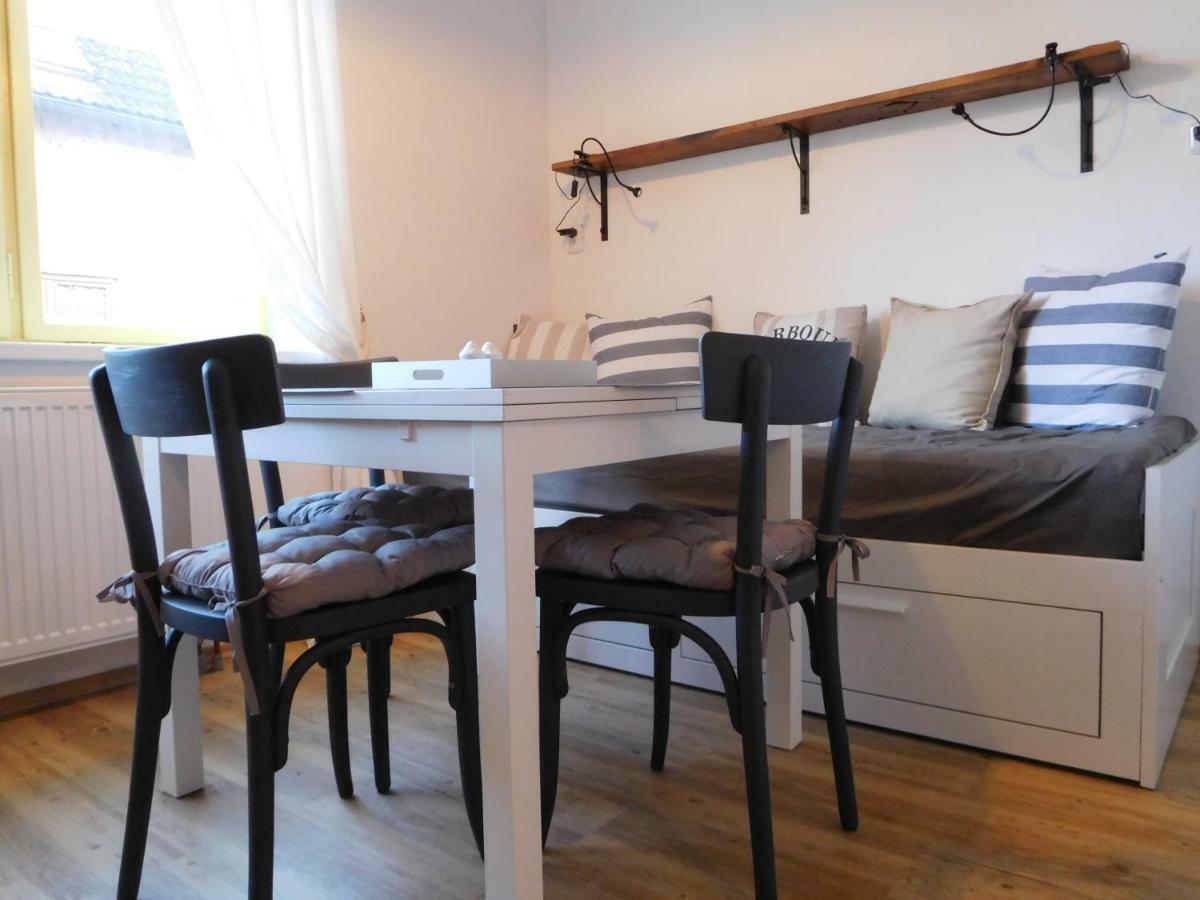 Apartmany Ruprechtov Hroznetin Buitenkant foto