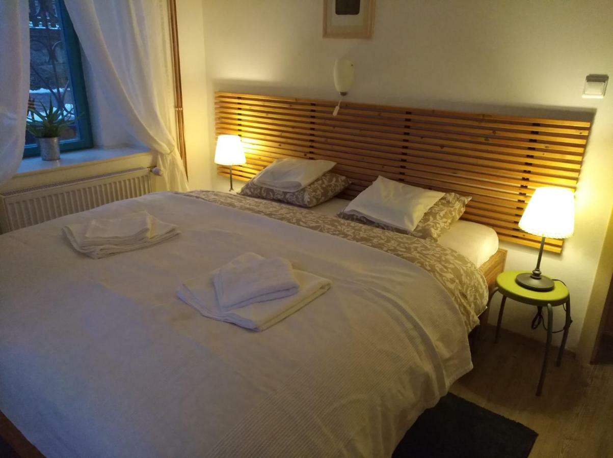 Apartmany Ruprechtov Hroznetin Buitenkant foto
